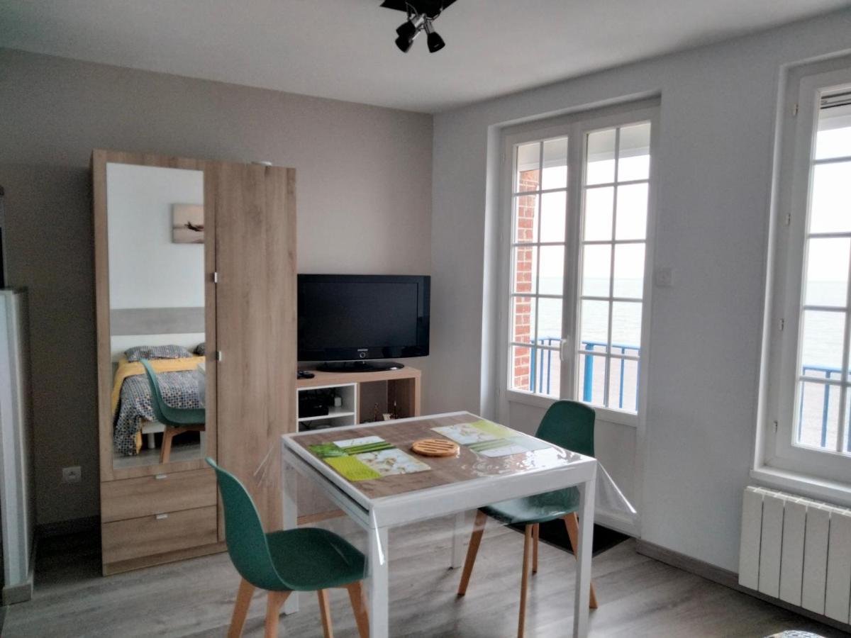 Face A La Mers-les-Bains